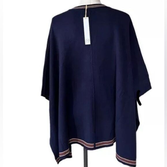 NWT House of Harlow 1960 Poncho Cape Cardigan V-Neck Navy Sweater One Size - Picture 3 of 11